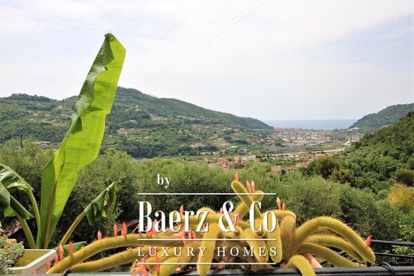 photo 25 Villa for sale 350 m²