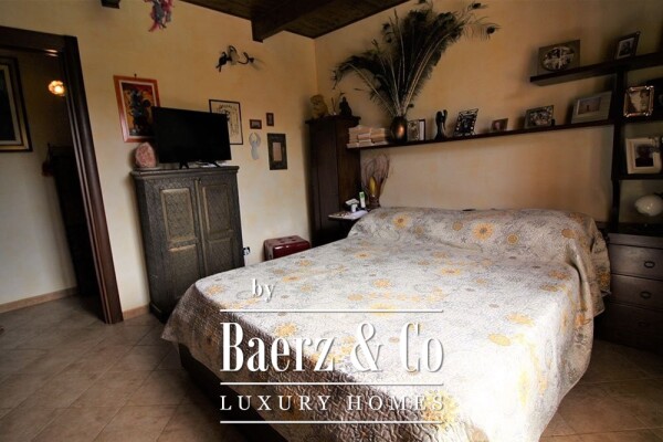 photo 41 Villa for sale 350 m²