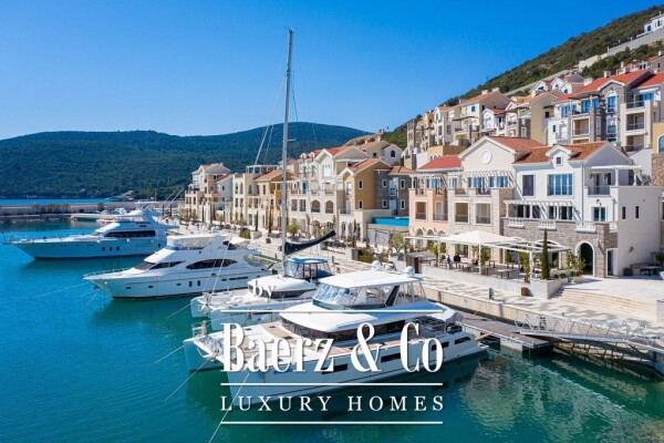 photo 10 Seaview Apartment in High End Resort with Marina