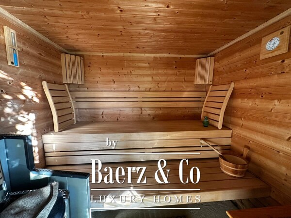 photo 12 Elegant Villas on Superb location in Sveti Stefan