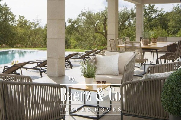 photo 23 Višnjan, a beautifully arranged villa surrounded by greenery, NKP 242 m2, on a large landscaped lot