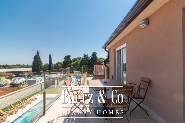 photo 33 Valtura, a luxury villa with a heated pool and a large garden, a rarity on the market