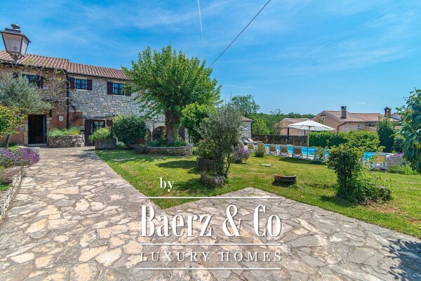 photo 4 Žminj, a luxurious stone villa in the center of Istria