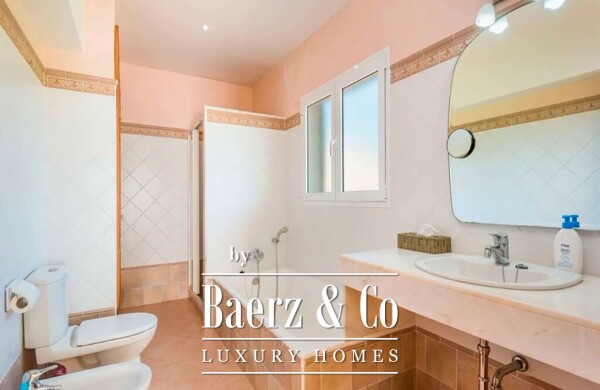 photo 13 LUXURY GRAND VILLA IN TREBALUGER