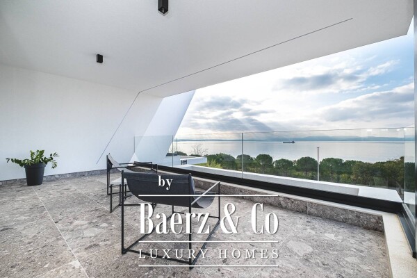 photo 10 Rijeka, Kostrena, exclusive semi-detached house with a pool on the first row to the sea