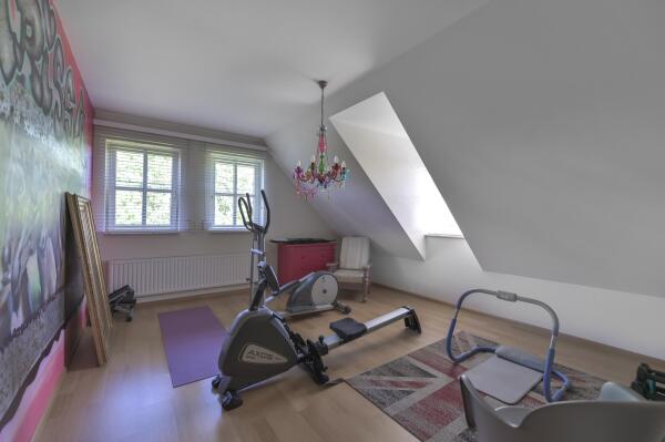 photo 32 Hout 9