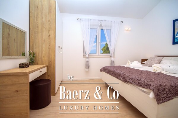 photo 14 Omiš, Borak, house with pool and sea view