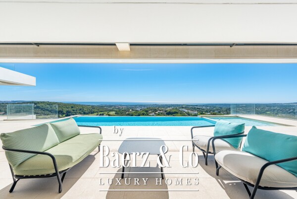 photo 7 Beautiful luxury home in Sotogrande, La Reserva - Zona M