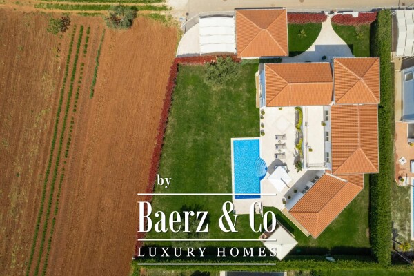 photo 3 Istria, Vabriga - Timeless Villa with Breathtaking Sea View