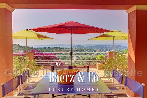 photo 5 Triple panoramic sea view for this beautiful villa with pool