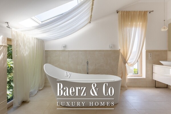 photo 20 Luxury Villa in Tivat Municipality next to the Sea