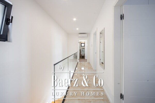 photo 21 Luxury Villa with Seaview in Budva