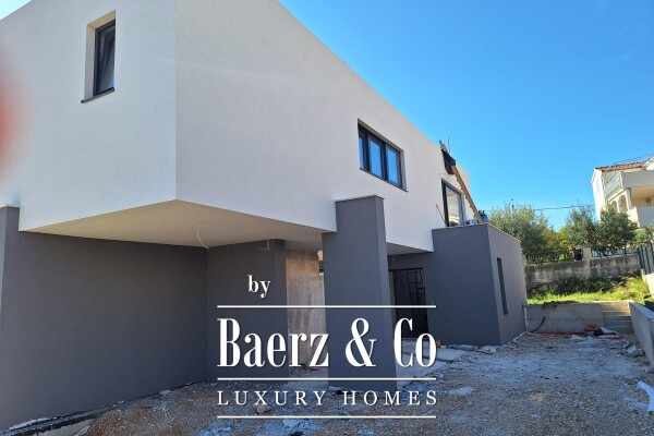 photo 19 Kaštel Novi, modern villa under construction with pool and sea view.