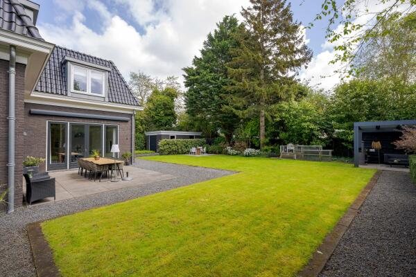 photo 55 van Brouchovenlaan 6