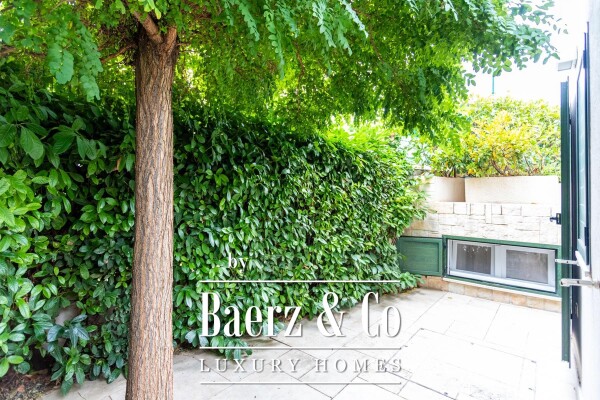 photo 45 Seget Donji, exceptional property with two buildings, swimming pool, jucuzzi and garden