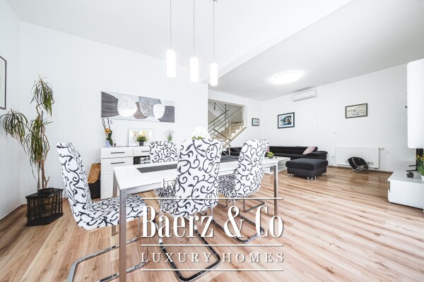 photo 4 Zagreb, Mikulići, beautiful modern house, 380 m2 with garden