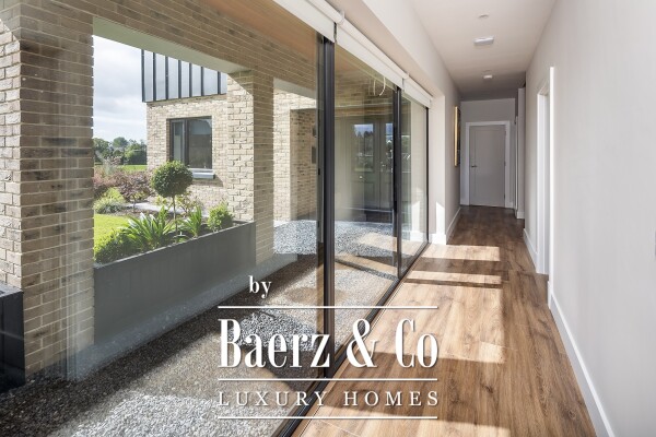 photo 26 Capri Lodge, Midleton, Co. Cork