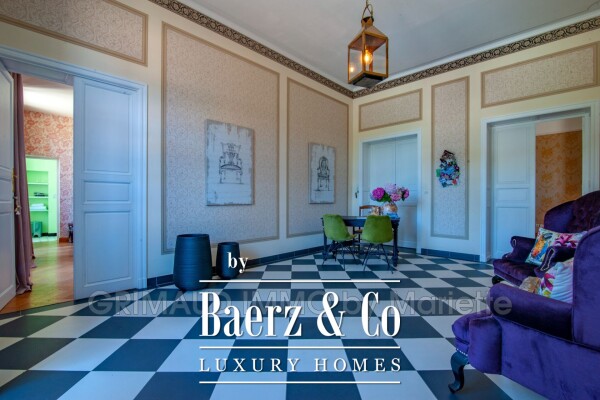 photo 8 property on 24 ha with lake, stable and several houses