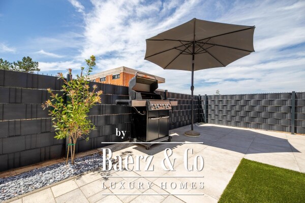 photo 7 Malinska, Renovated House with Three Apartments, 280.72m², 800m from the Sea