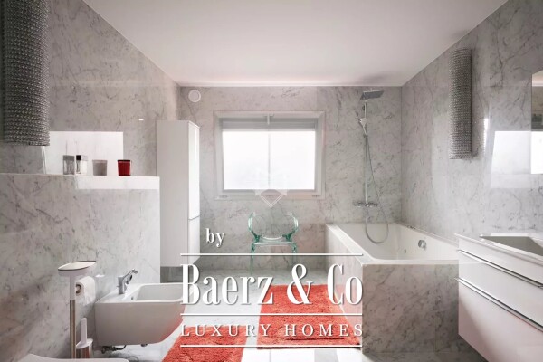 photo 14 Contemporary waterfront villa