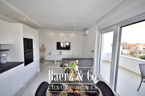 photo 8 Vodice, beautiful villa with apartments