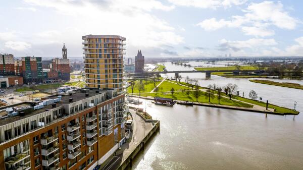 photo 49 Maashaven 774