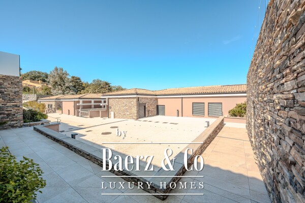 photo 4 Villa Gassin - Beach by feet and 5 min St Tropez