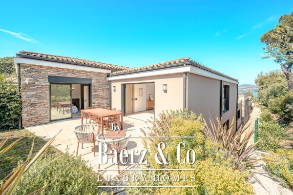 photo 1 Villa Gassin - Beach by feet and 5 min St Tropez