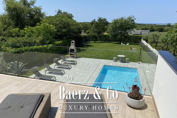 photo 20 Umag, beautiful istrian villa with sea view and building land of 1650 m2