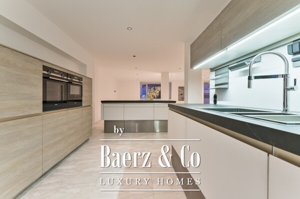 photo 21 Fully Renovated 4-Bedroom Villa by the Beach | Bafureira | Quiet Residential Area