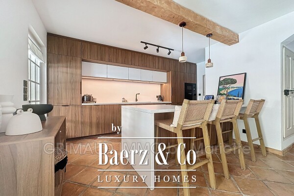 photo 9 beautiful property with 4 bedrooms and apartment, garage and