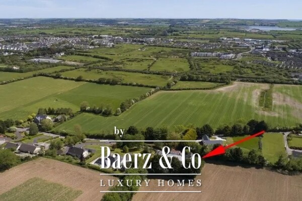 photo 2 The Coach House, Terrysland 