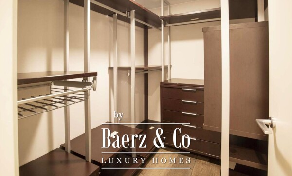 photo 10 For Sale: Prestigious Seafront Apartment with Exceptional Terrace   Barcelona