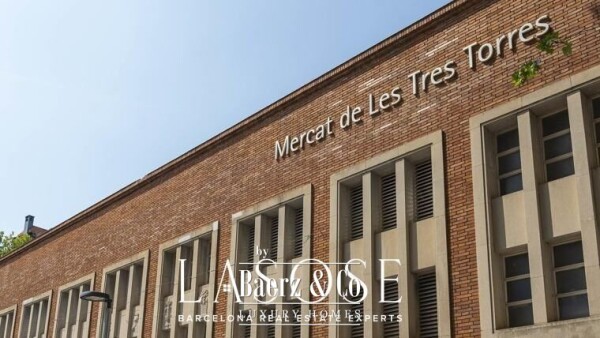 photo 43 Barcelona, Les Tres Torres