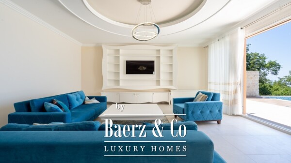 photo 5 Beautiful Villa with a Sea View in Rezevici