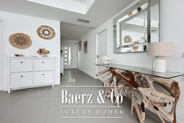 photo 7 South-facing villa with pool, close to the center of Sainte-