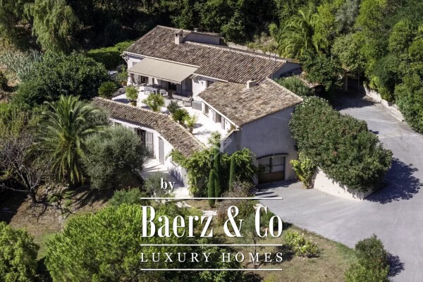 photo 15 Saint-Paul de Vence -Beautiful Provençal house with village views