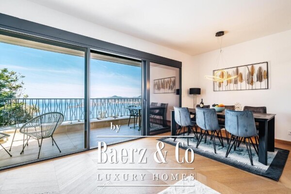 photo 12 Apartment in a Complex with a Pool in Sveti Stefan