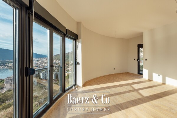 photo 10 Apartment in the Center of Herceg Novi with a Sea View