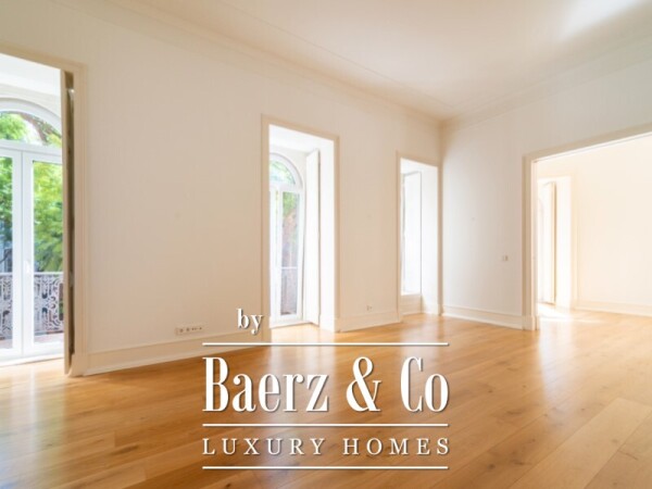 photo 3 3 bedroom flat in a Pombaline building, with open views and garage