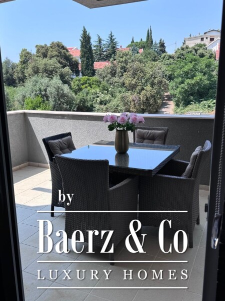 photo 5 ViIla in Bar Municipality with a Parking and a Pool