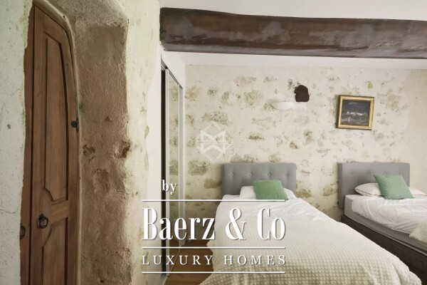 photo 23 Fayence canton, old oil mill from the 14th century