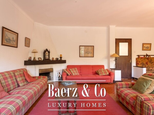 photo 32 8 bedroom villa with garden and swimming pool, in Galamares, Sintra