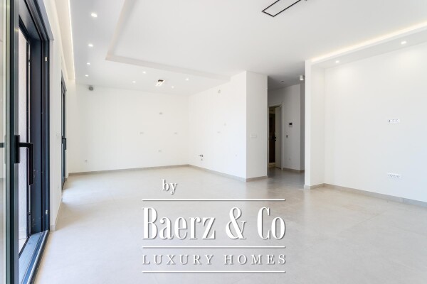 photo 17 Promajna, luxurious semi-detached house with a sea view, close to the center and the beach