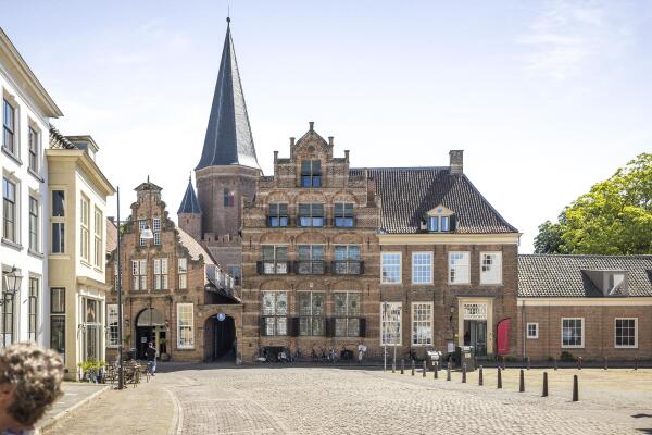 photo 63 Zaadmarkt 93