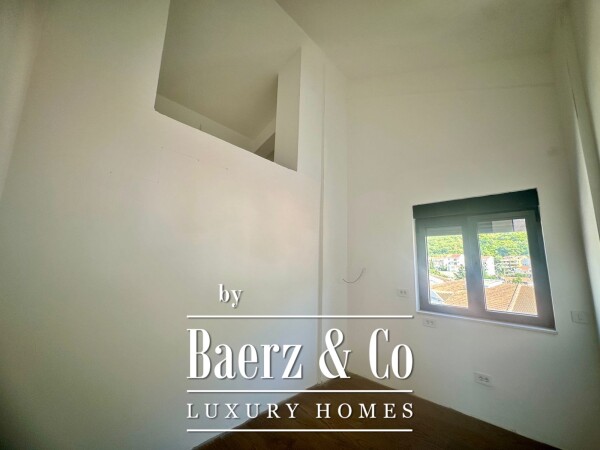 photo 9 Penthouse in Budva with 2 Galleries and a Sea view