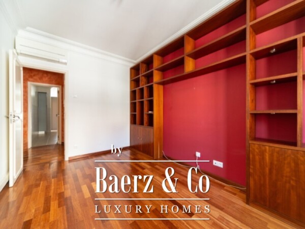 photo 3 3-Bedroom Apartment with Balcony, Air Conditioning and Access to Shared Rooftop Terrace, located in Entrecampos, Lisbon