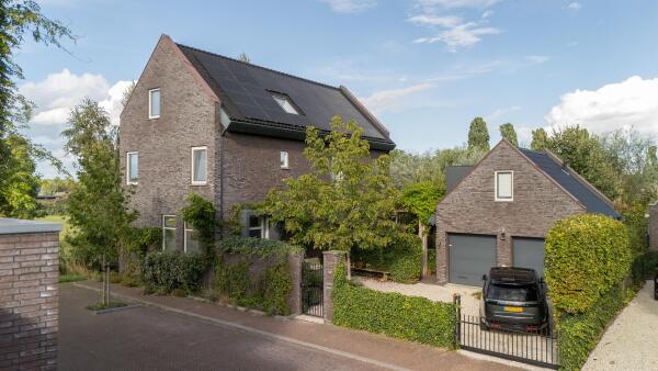 photo 1 Chris Schutweg 14