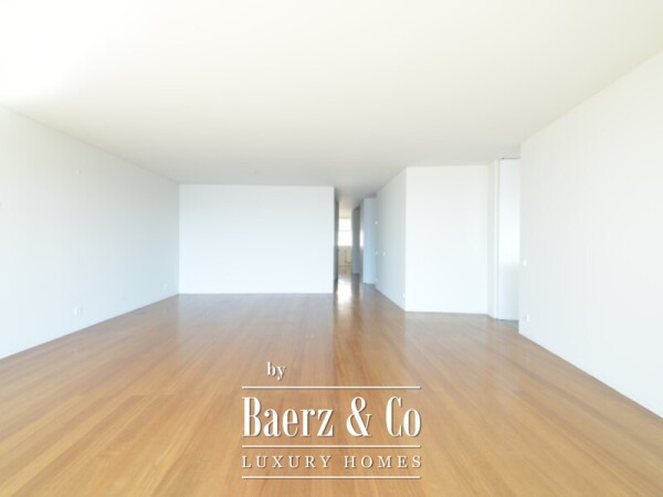 photo 25 Excellent 3-bedroom apartment by the river