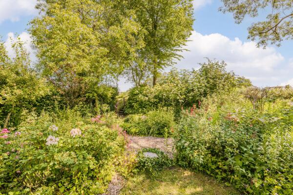 photo 33 Amsteldijk Noord 83